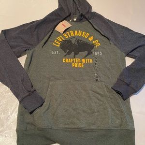 Levi Strauss & Co Men’s Pullover Buffalo